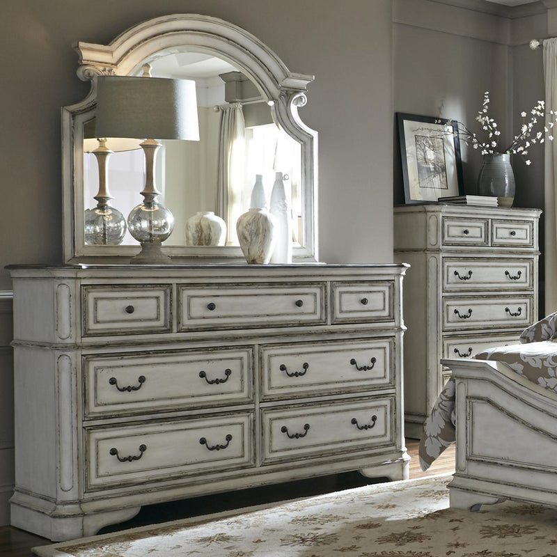 Liberty Furniture Industries Inc. Magnolia Manor 7-Drawer Dresser with Mirror 244-BR-DM IMAGE 1