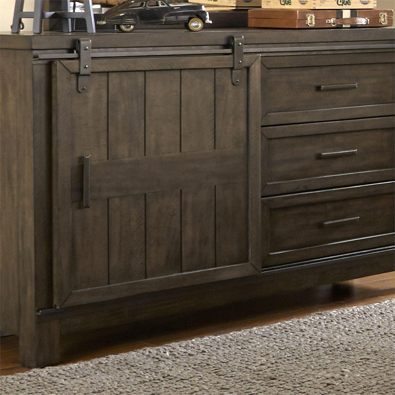 Liberty Furniture Industries Inc. Thornwood Hills 3-Drawer Dresser with Mirror 759-YBR-DM IMAGE 5