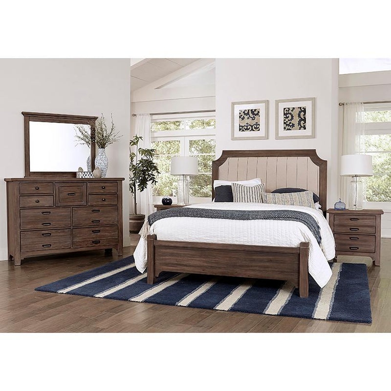 Vaughan-Bassett Bungalow Queen Upholstered Panel Bed 740-551/740-855/740-922 IMAGE 5