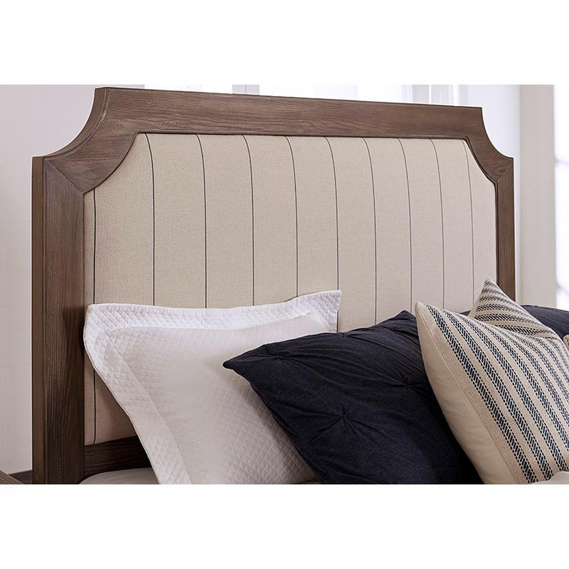 Vaughan-Bassett Bungalow King Upholstered Panel Bed 740-661/740-866/740-922/MS-MS2 IMAGE 4