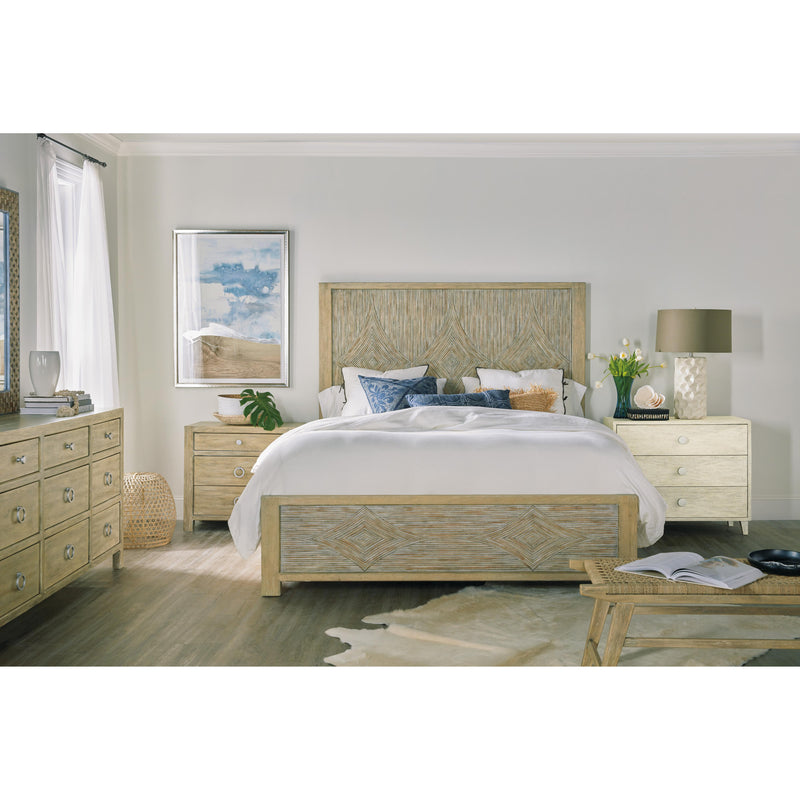 Hooker Furniture 6015-90350-80 Surfrider Queen Panel Bed IMAGE 2