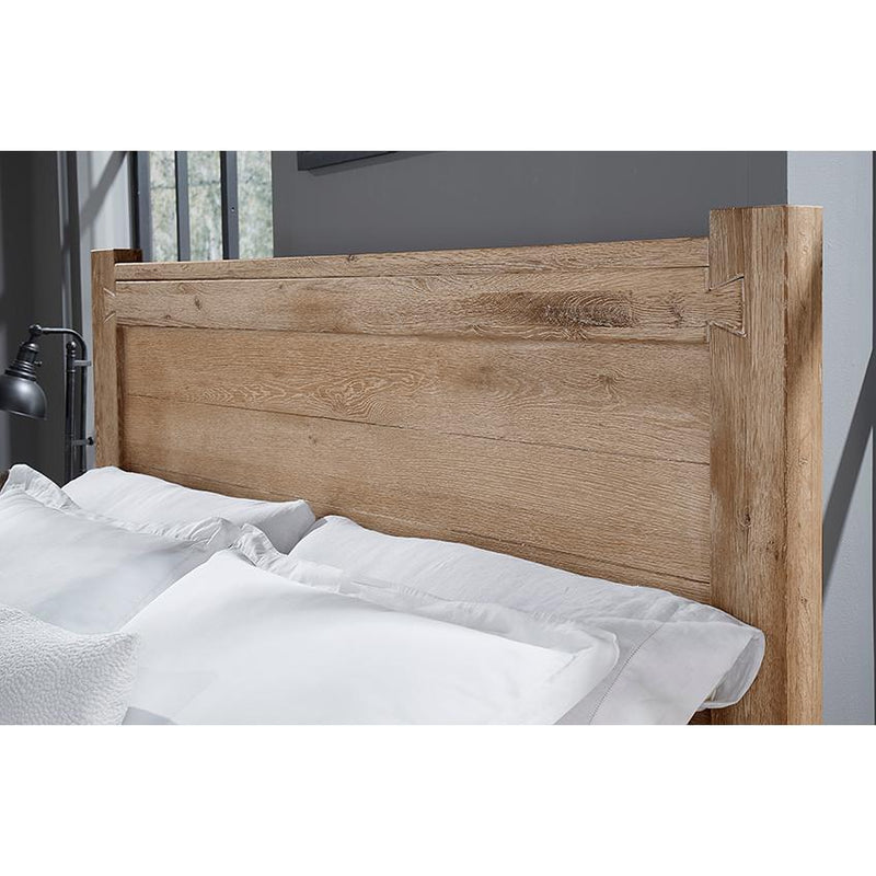 Vaughan-Bassett Dovetail Queen Poster Bed 754-558/754-155/754-922 IMAGE 2