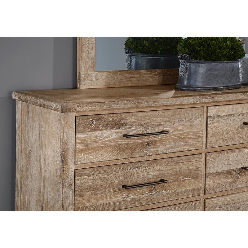 Vaughan-Bassett Dovetail 8-Drawer Dresser 754-002 IMAGE 4