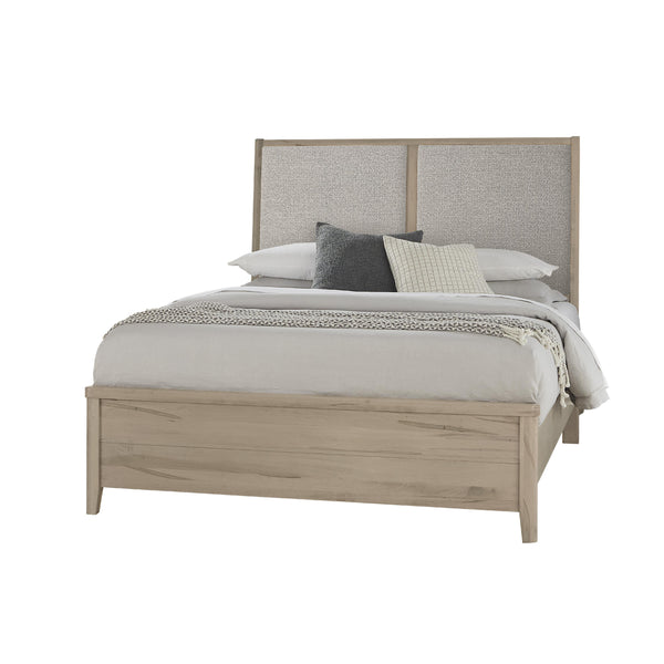 Vaughan-Bassett Woodbridge 821 King Upholstered Bed with Grey Fabric - Shadow Grey IMAGE 1