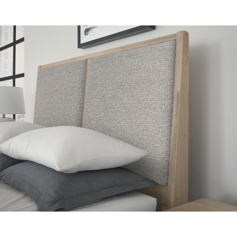 Vaughan-Bassett Woodbridge 822 King Upholstered Bed with Storage and Grey Fabric - Clear Maple IMAGE 4