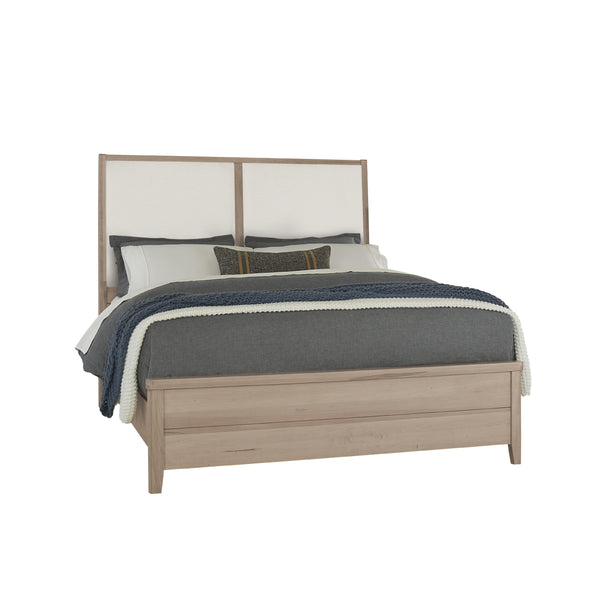 Vaughan-Bassett Woodbridge 822 King Upholstered Bed with White Fabric - Clear Maple IMAGE 1