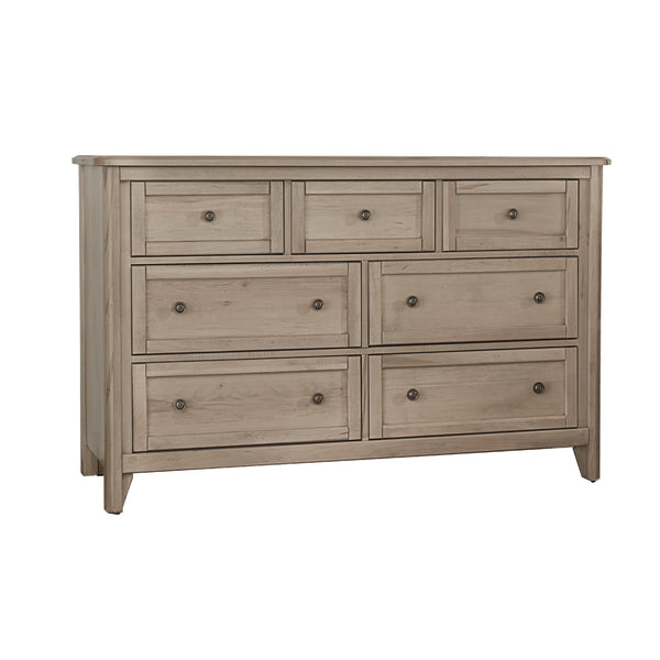 Vaughan-Bassett Woodbridge 822-003 7 Drawer Dresser - Clear Maple IMAGE 1