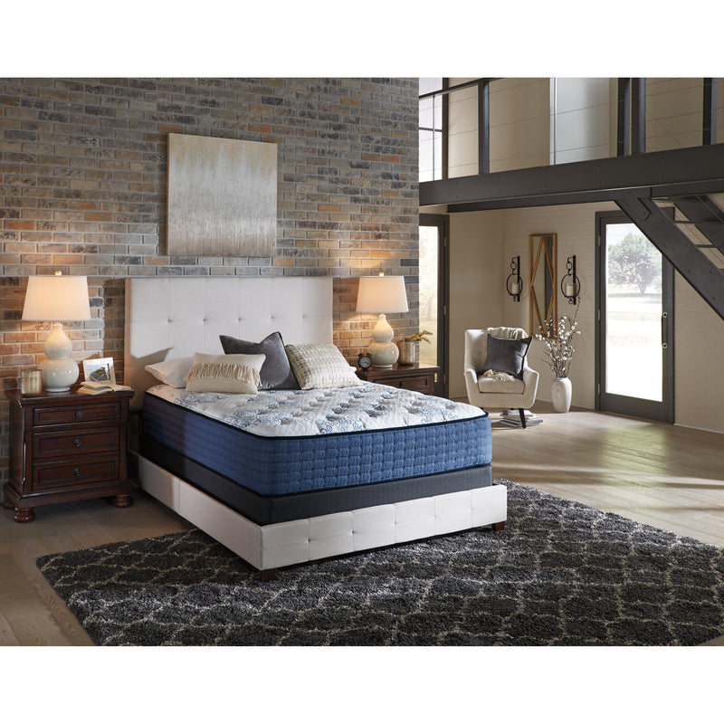 Sierra Sleep M621 Mt Dana Firm Mattress Set (Queen) IMAGE 5