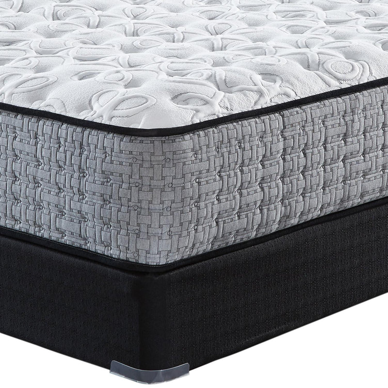 Sierra Sleep M630 Mt Rogers Ltd Firm Mattress Set (Queen) IMAGE 3