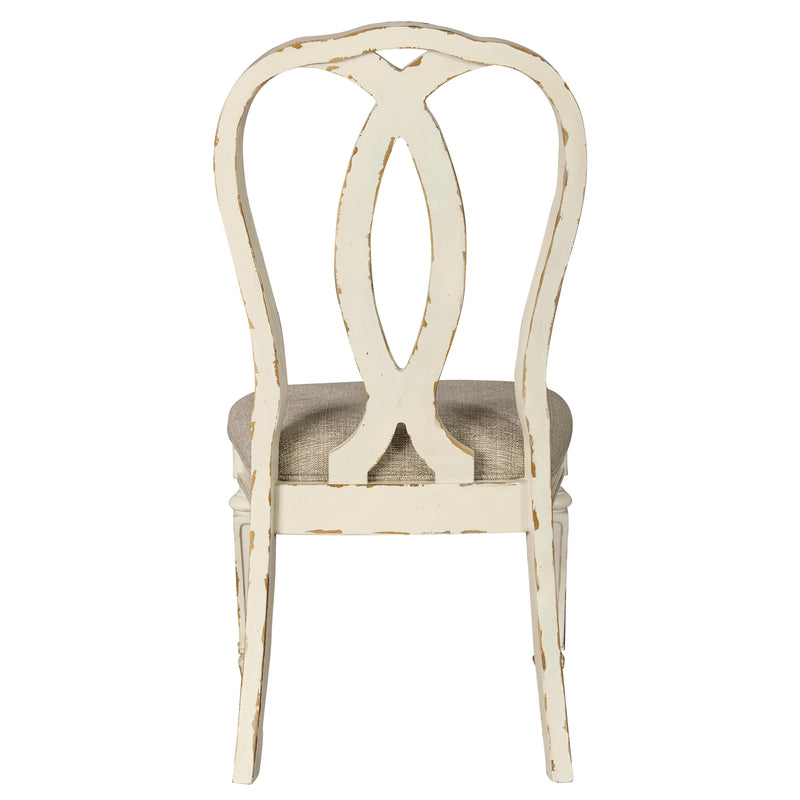 Signature Design by Ashley Realyn Dining Chair Realyn D743-02 (2 per package) IMAGE 3