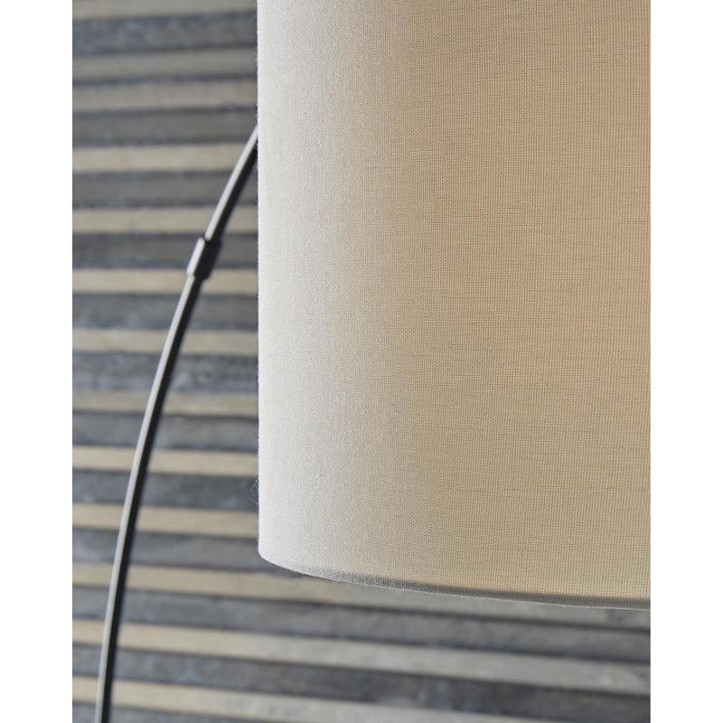 Signature Design by Ashley Veergate Arc Lamp L725149 IMAGE 4